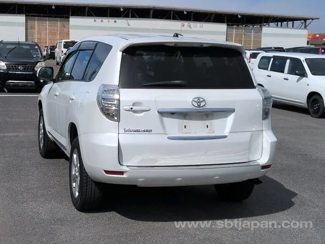 Toyota Vanguard 2010 photo 3