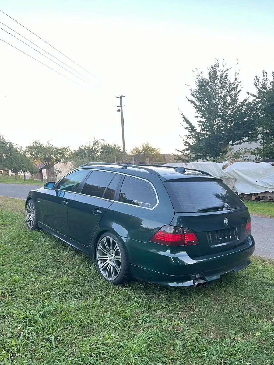 BMW 5 Series 2005 photo 3