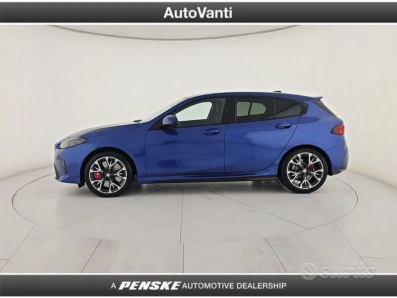 BMW 1 Series 2026 photo 2