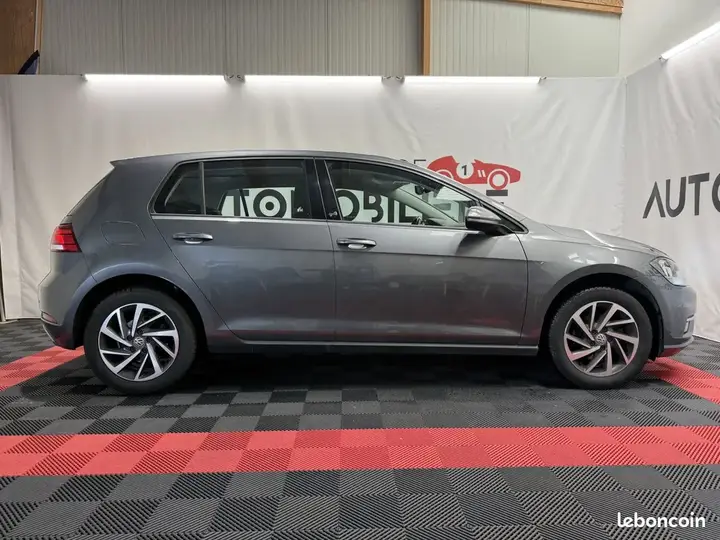 Volkswagen Golf 2018 photo 4