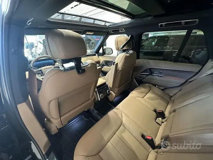 Land Rover Range Rover 2026 photo 5