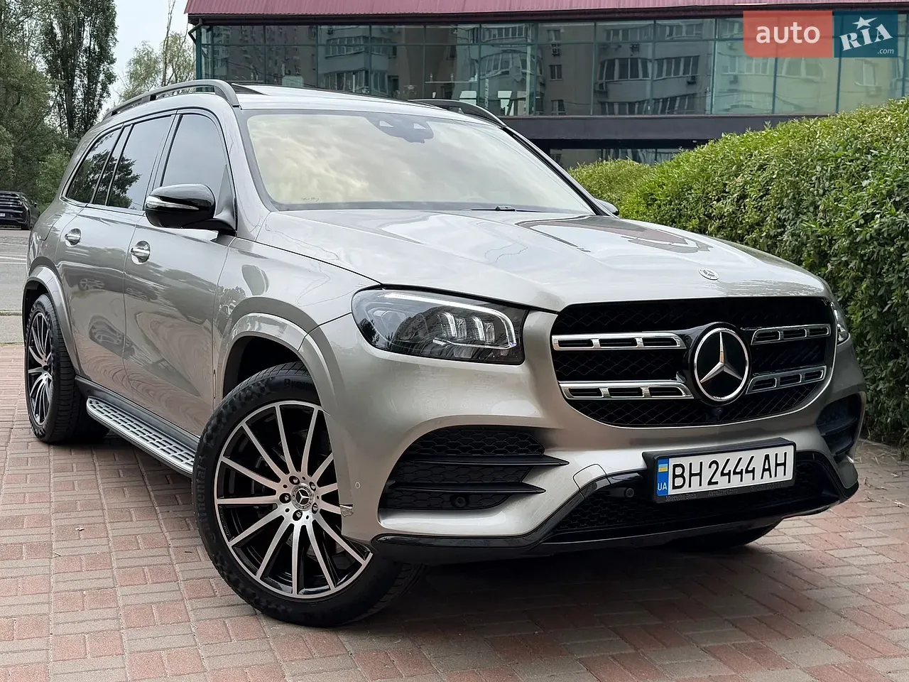 Mercedes-Benz Gls-Class