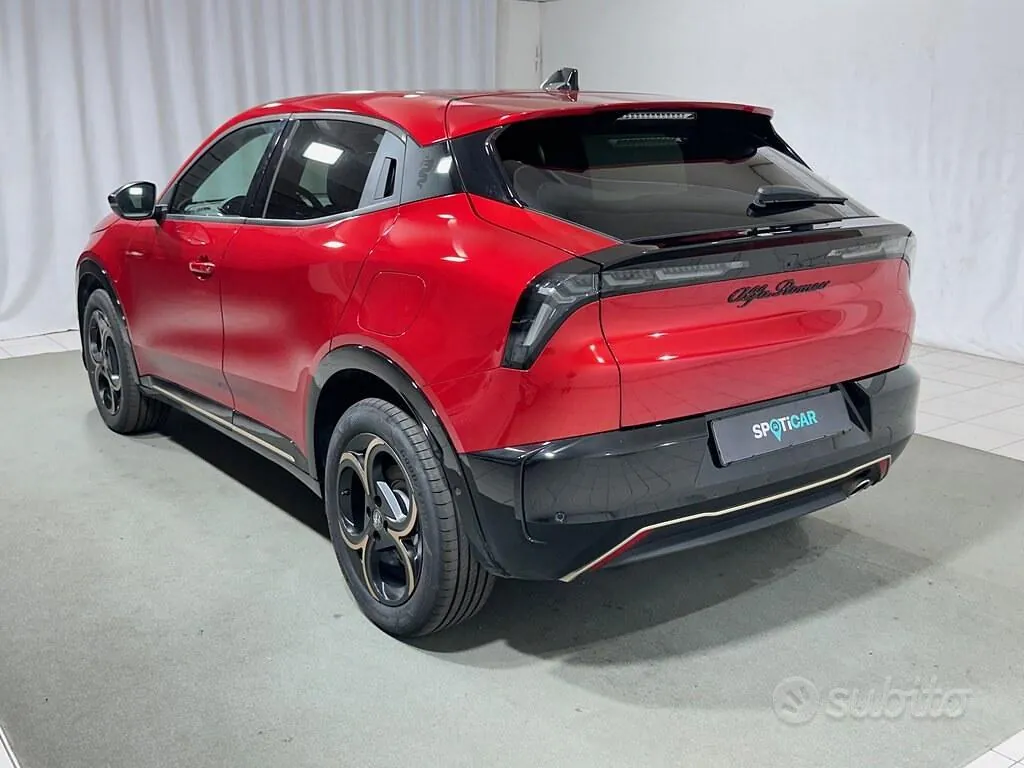 Alfa Romeo Junior 2025 photo 3