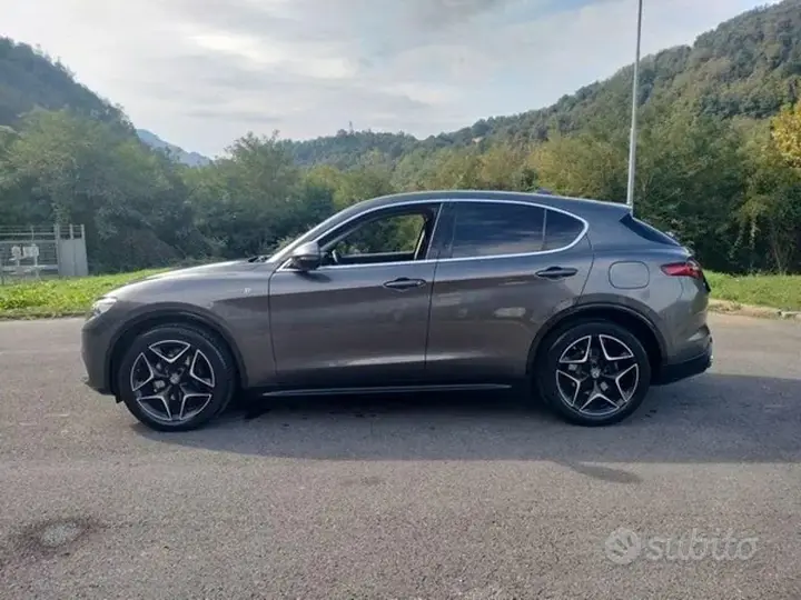 Alfa Romeo Stelvio 2020 photo 5