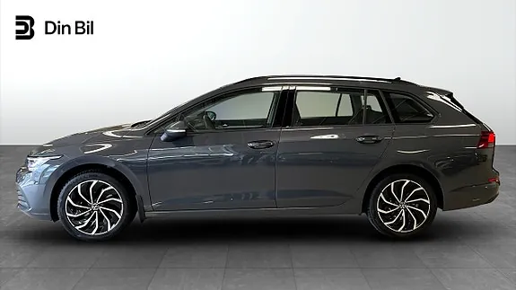 Volkswagen Golf I 2024 photo 2