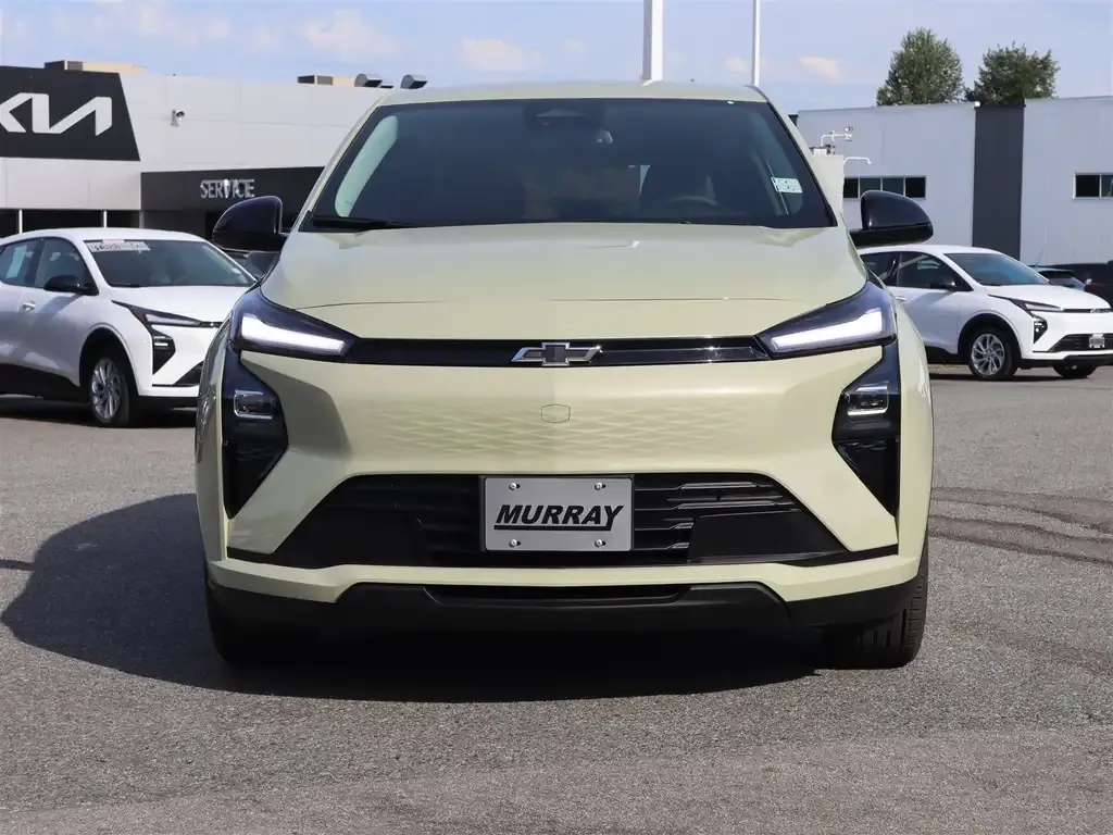 Chevrolet Bolt 2027 photo 2