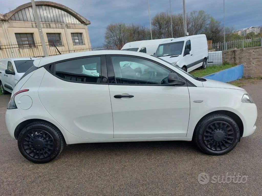 Lancia Ypsilon 2020 photo 4