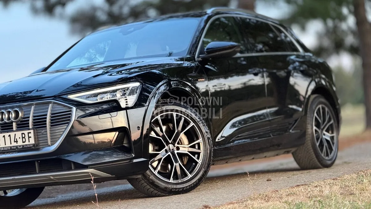 Audi E-Tron 2022 photo 2