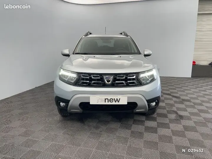 Dacia Duster 2022 photo 3
