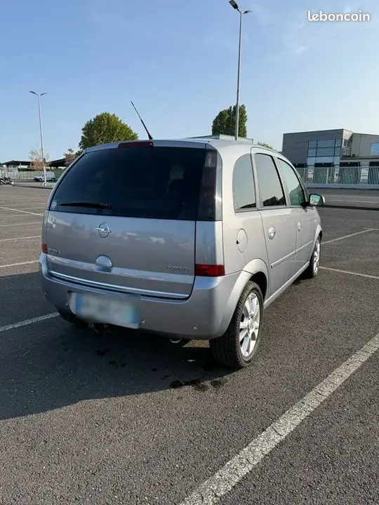 Opel Meriva 2009 photo 2