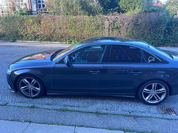 Audi A4 2008 photo 3