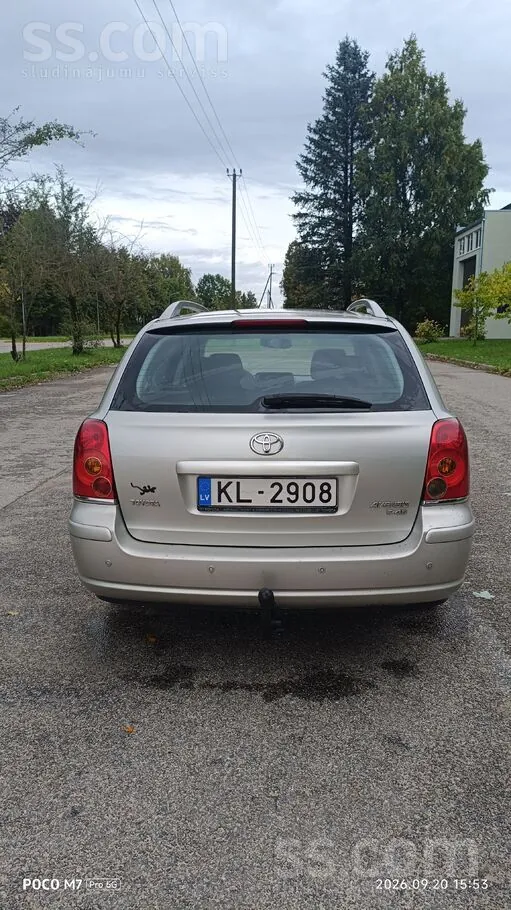 Toyota Avensis 2005 photo 5