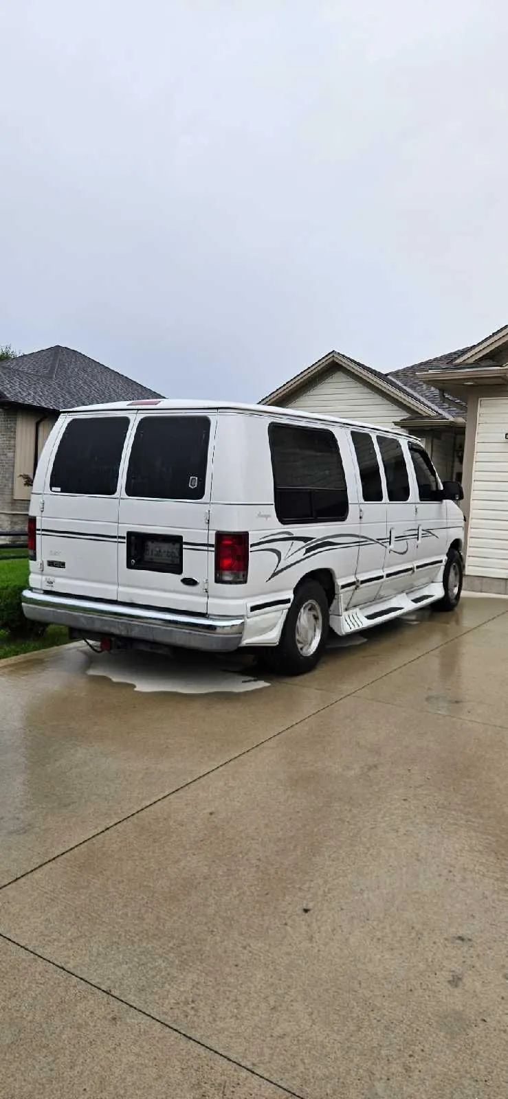 Ford E-150