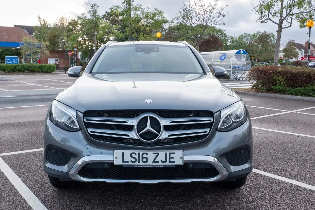 Mercedes-Benz Glc 2016 photo 2