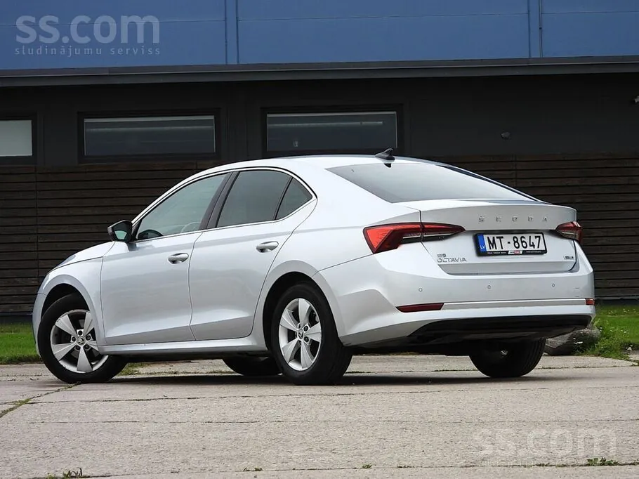Skoda Octavia 2021 photo 5