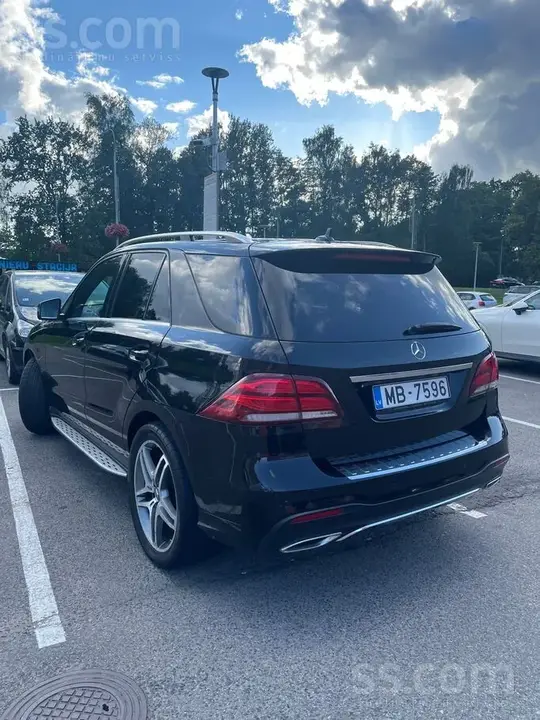 Mercedes-Benz Gle 2015 photo 2
