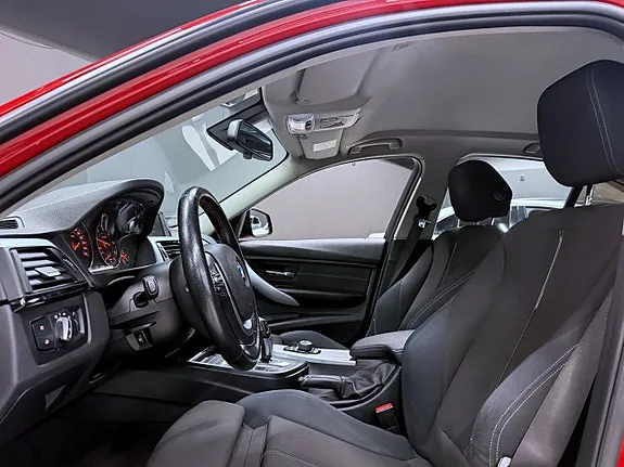 BMW 320D 2014 photo 4