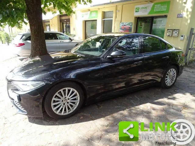 Alfa Romeo Giulia 2016 photo 3