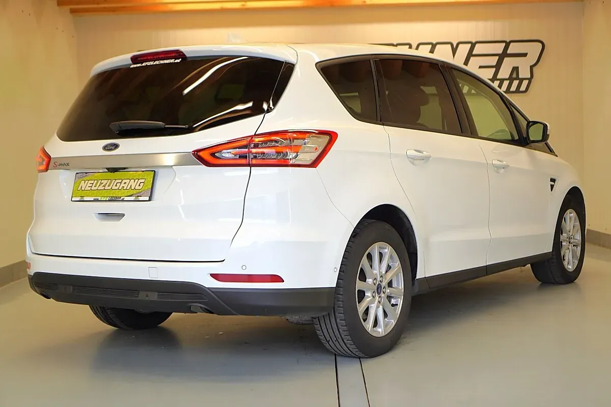 Ford S-Max 2022 photo 3