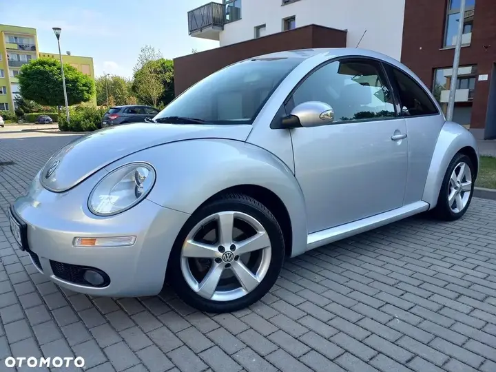 Volkswagen New Beetle