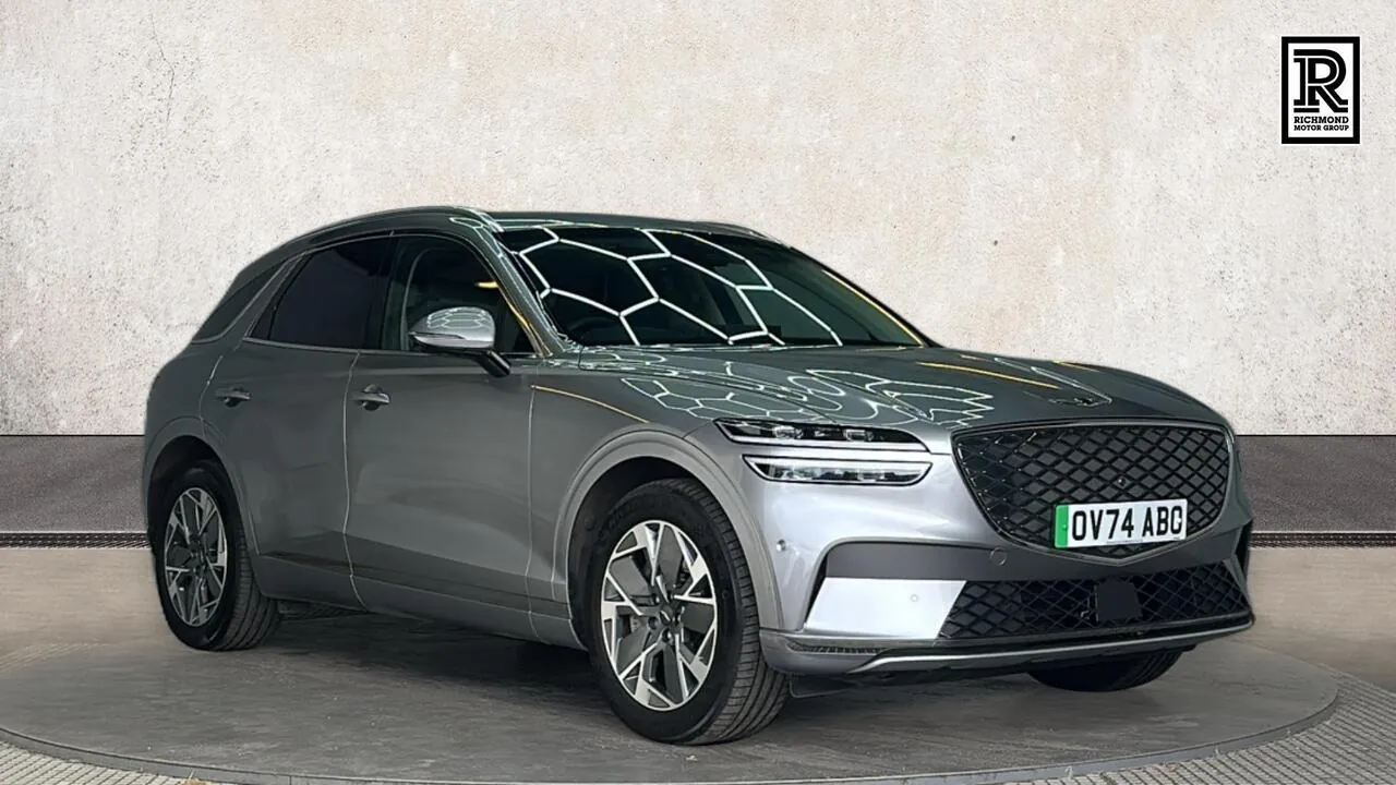 Genesis Gv70