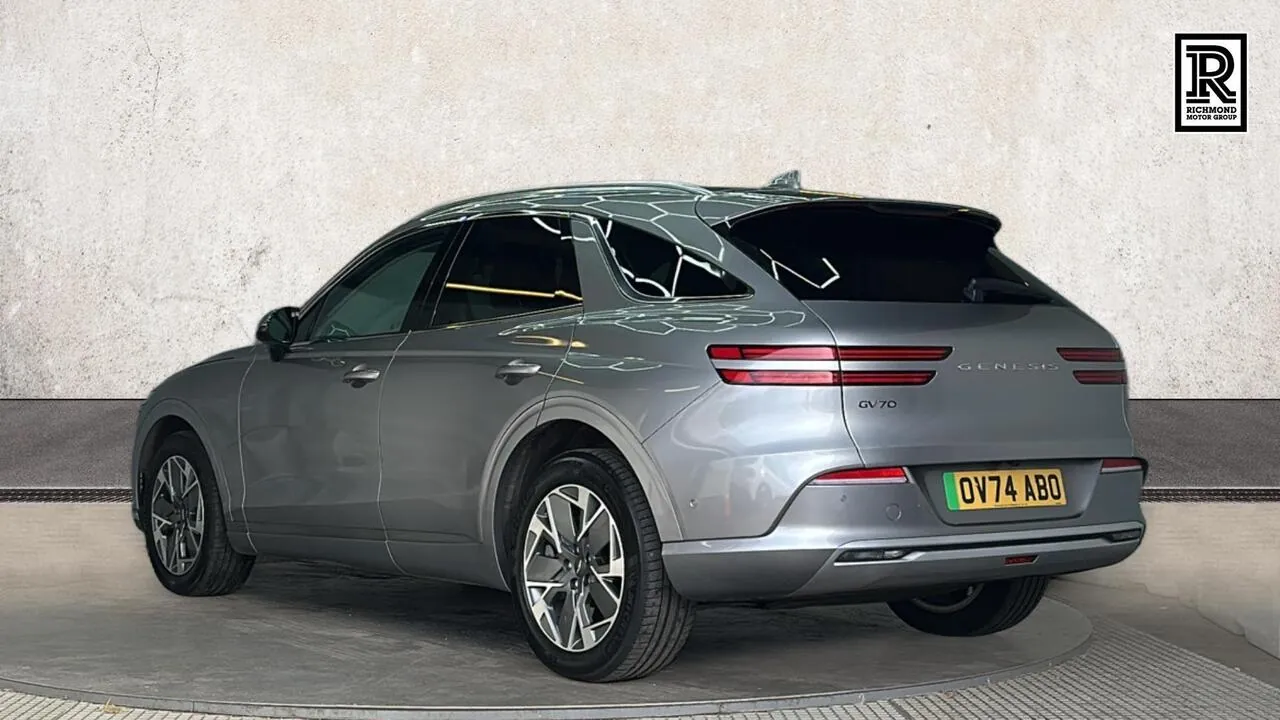 Genesis Gv70 2024 photo 2