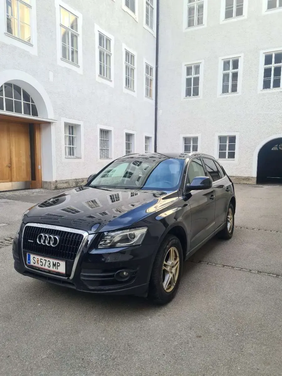 Audi Q5 2009 photo 2
