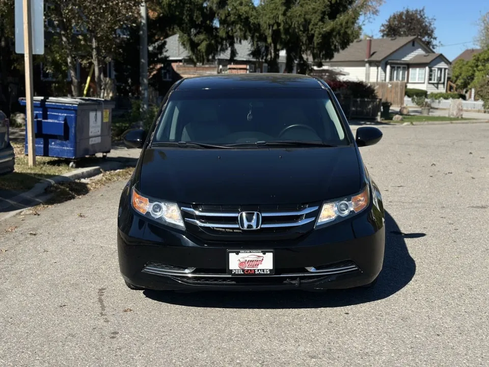Honda Odyssey 2016 photo 2