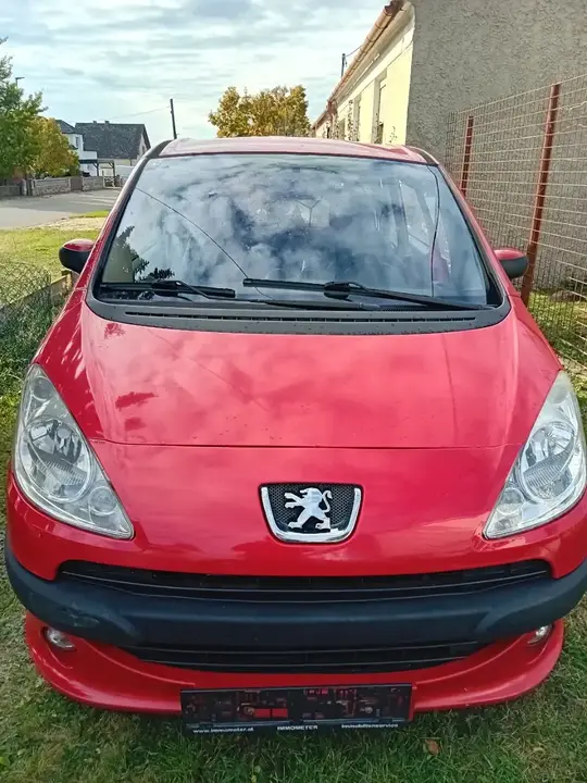 Peugeot 1007