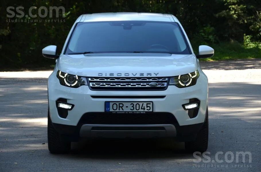 Land Rover Discovery Sport 2015 photo 3