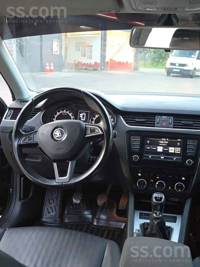 Skoda Octavia 2019 photo 5