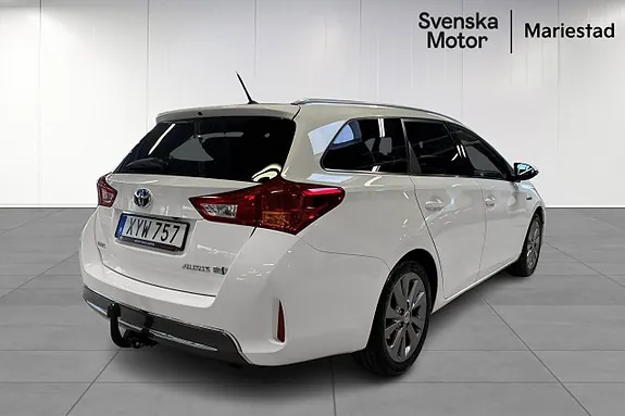 Toyota Auris 2014 photo 4