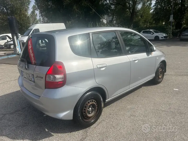Honda Jazz 2006 photo 4