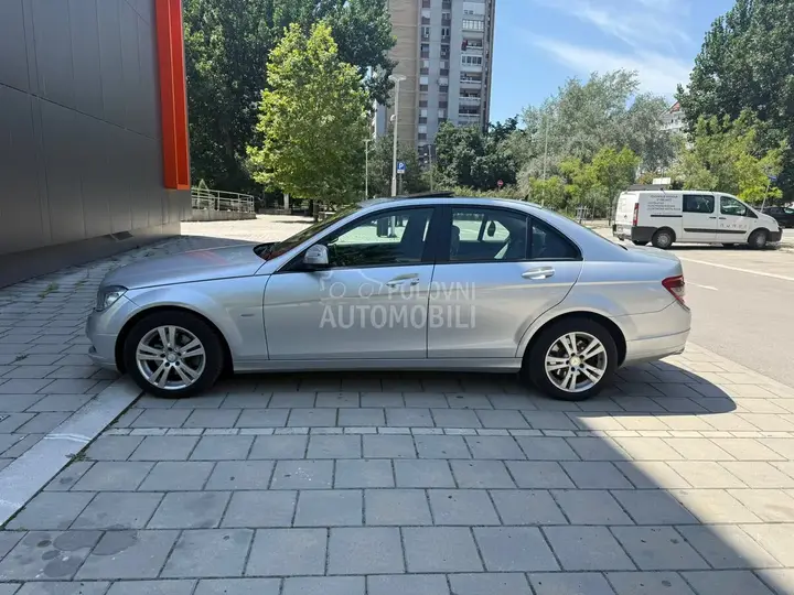 Mercedes-Benz C 220 2008 photo 2