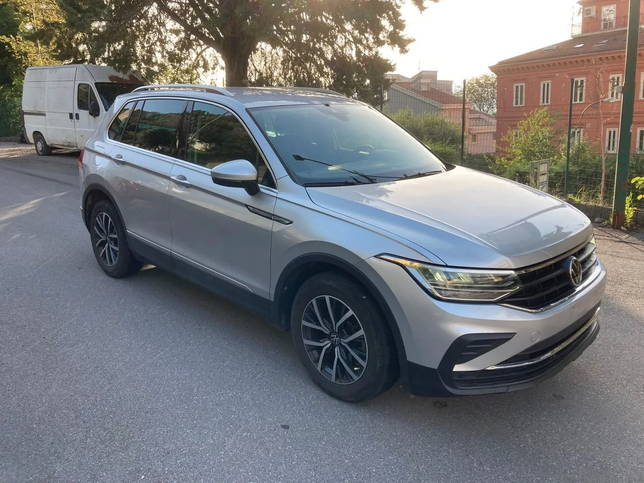 Volkswagen Tiguan 2021 photo 4
