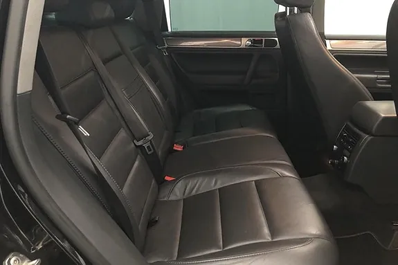 Volkswagen Touareg 2009 photo 4