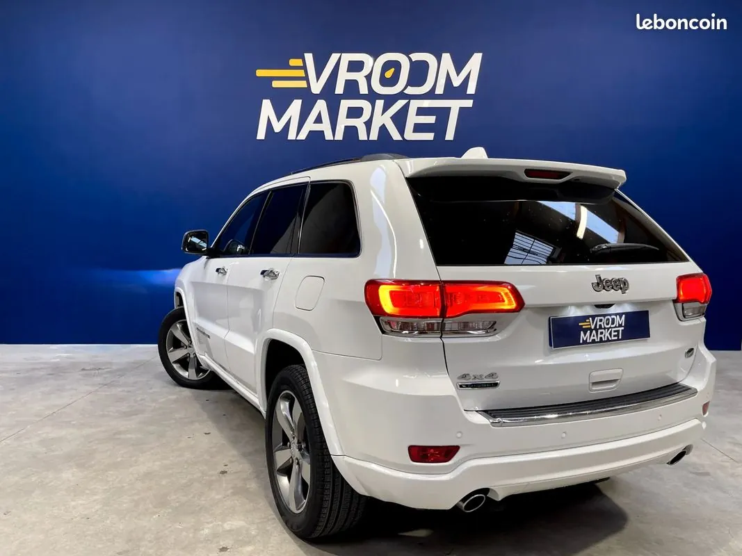 Jeep Grand Cherokee 2014 photo 3