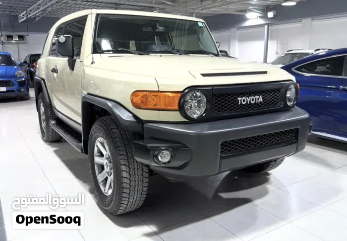 Toyota Fj Cruiser 2023 photo 2