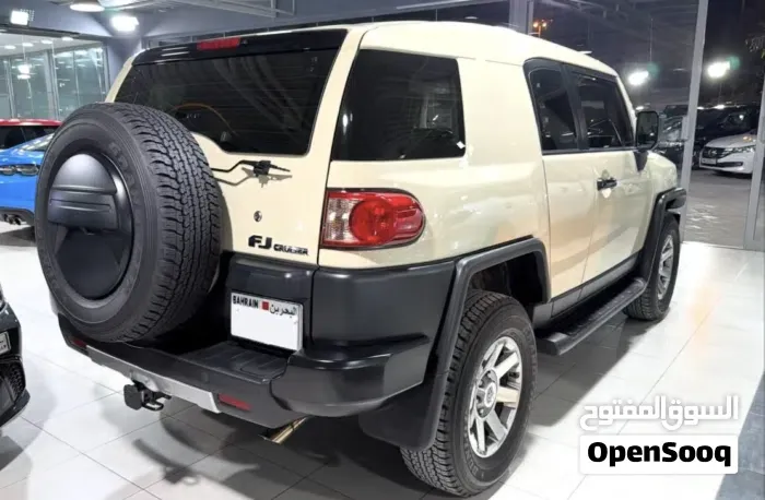 Toyota Fj Cruiser 2023 photo 3