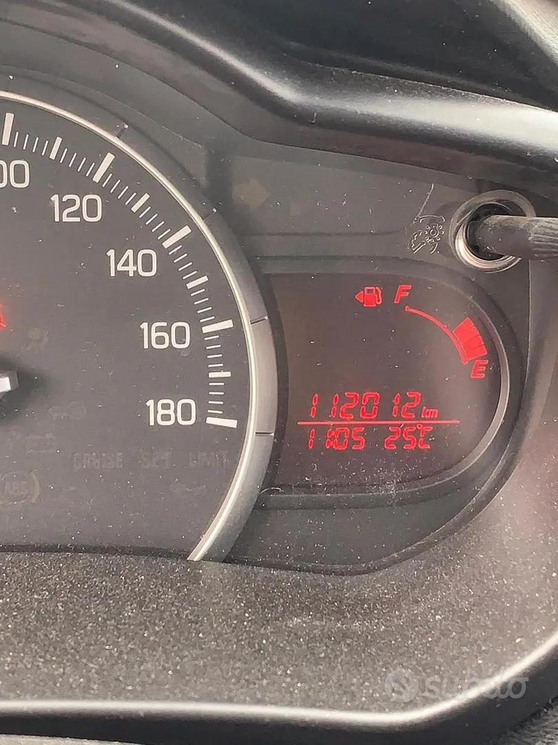 Suzuki Celerio 2016 photo 3