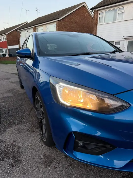 Ford Focus 2019 photo 2