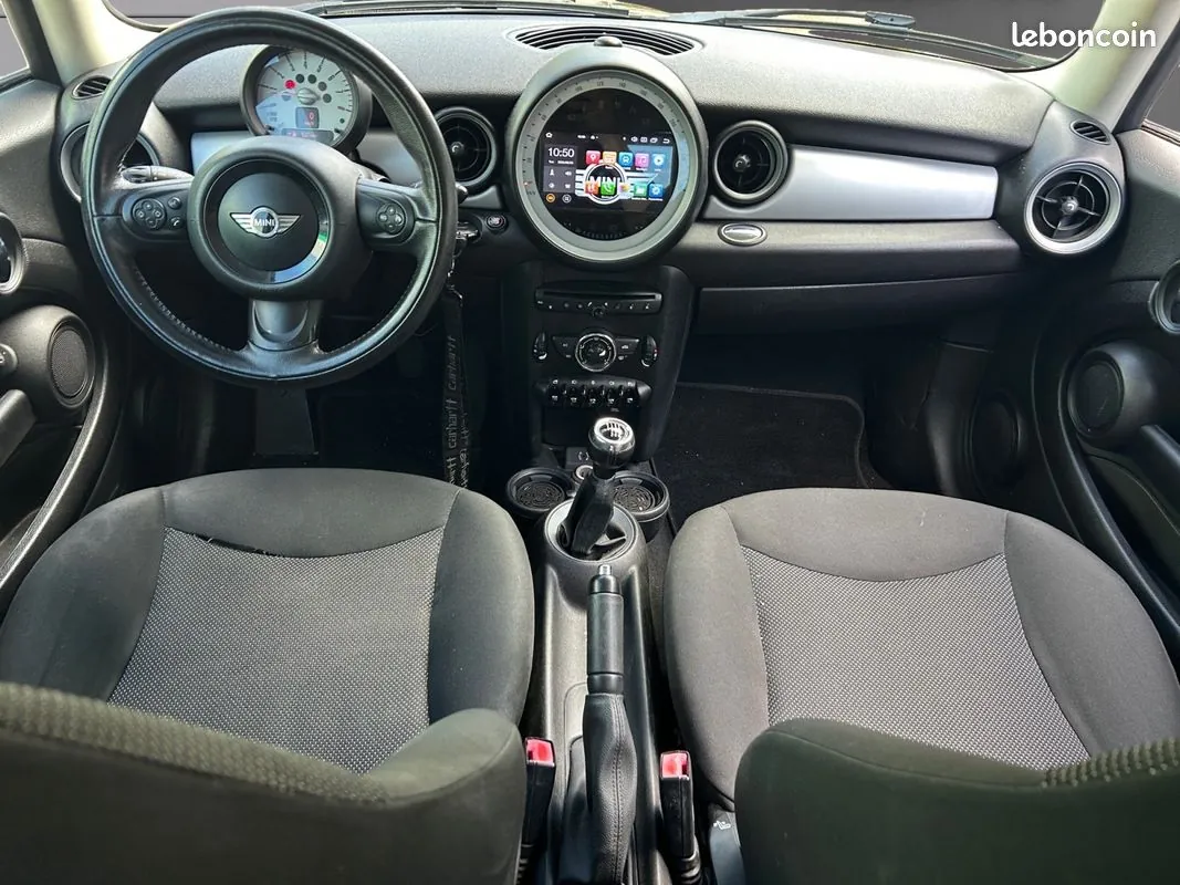 Mini Cooper 2012 photo 2