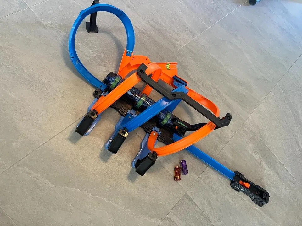 Hot Wheels Bahn