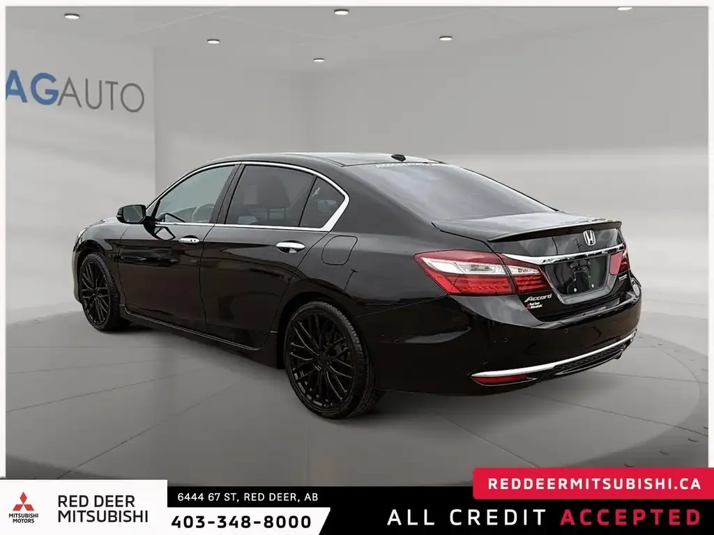 Honda Accord 2017 photo 4