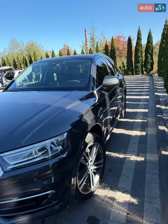 Audi Q5 2018 photo 5