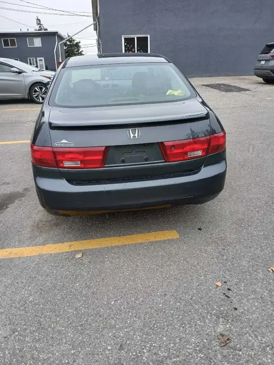 Honda Accord 2005 photo 5