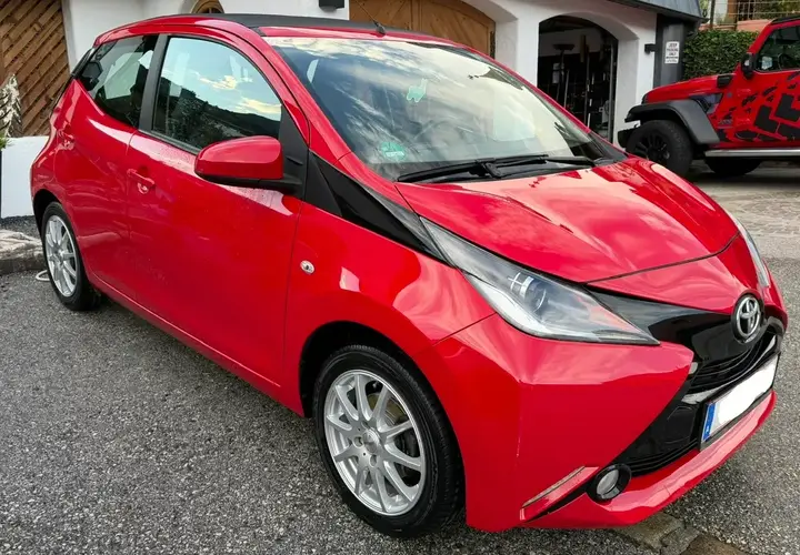 Toyota Aygo 2015 photo 2
