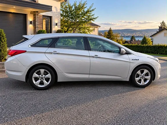 Hyundai I40 2012 photo 2
