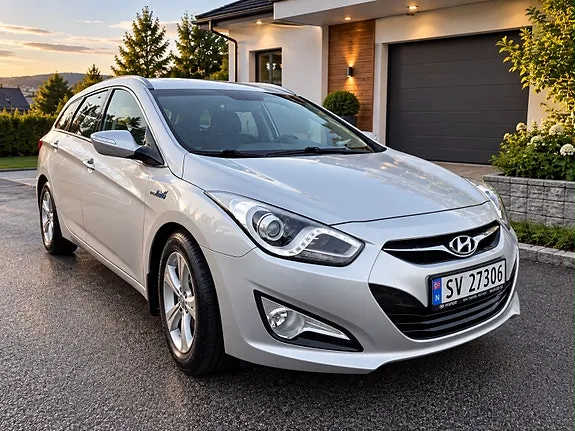 Hyundai I40