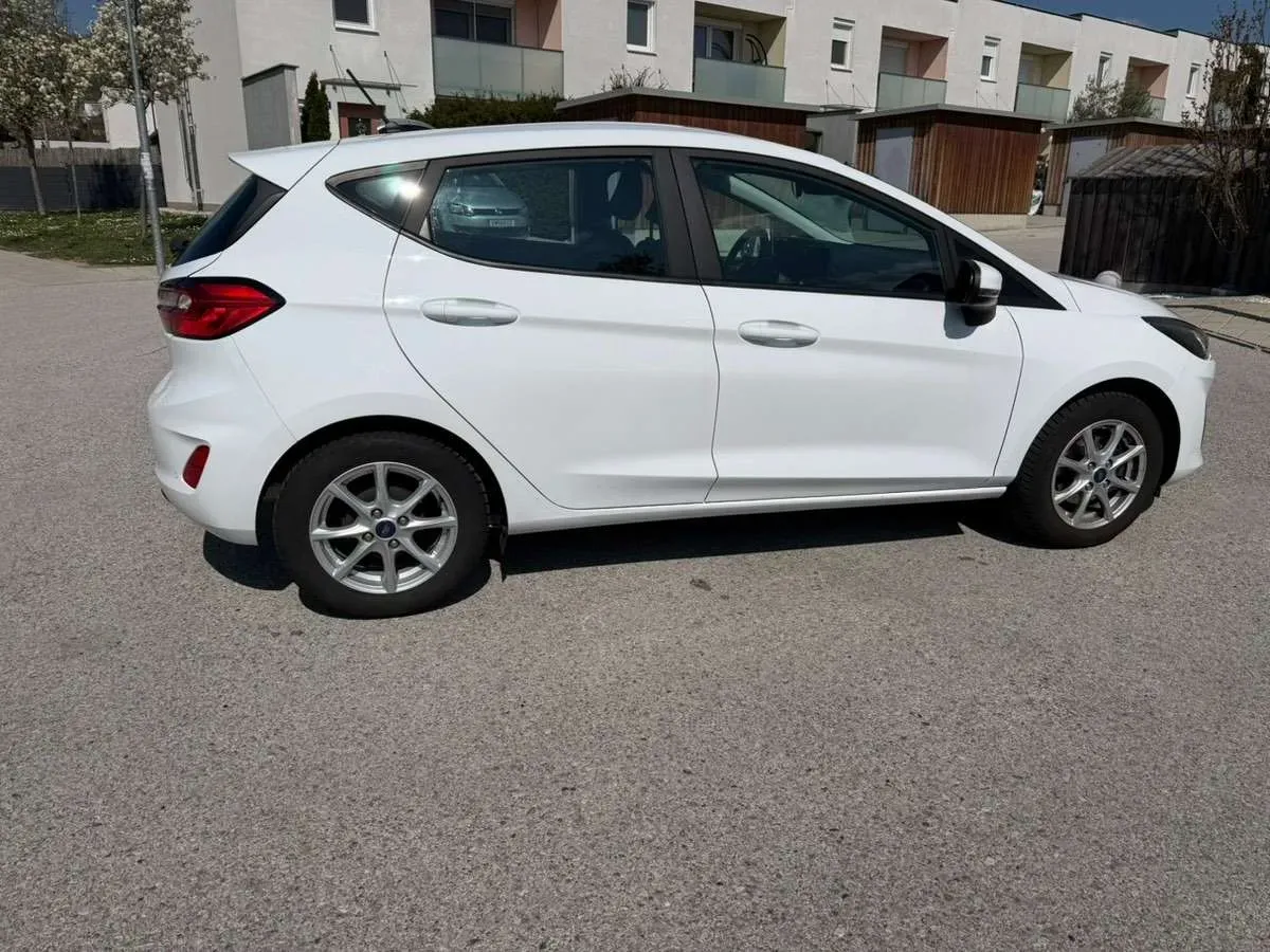 Ford Fiesta 2022 photo 3